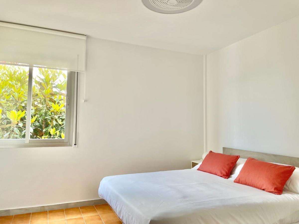 Luminoso Apartamento Frente Al Mar Con Piscina Roses Zewnętrze zdjęcie