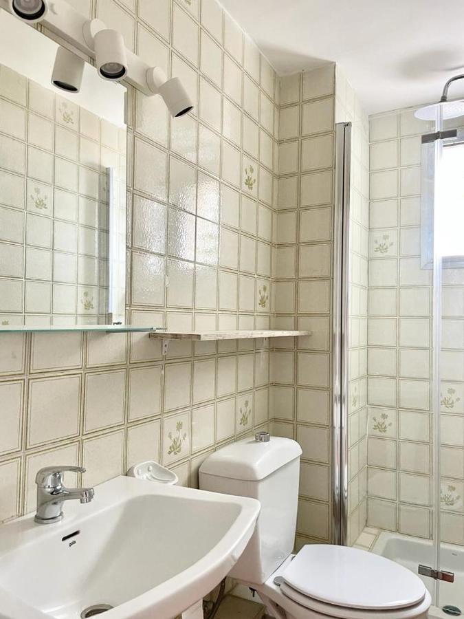 Luminoso Apartamento Frente Al Mar Con Piscina Roses Zewnętrze zdjęcie